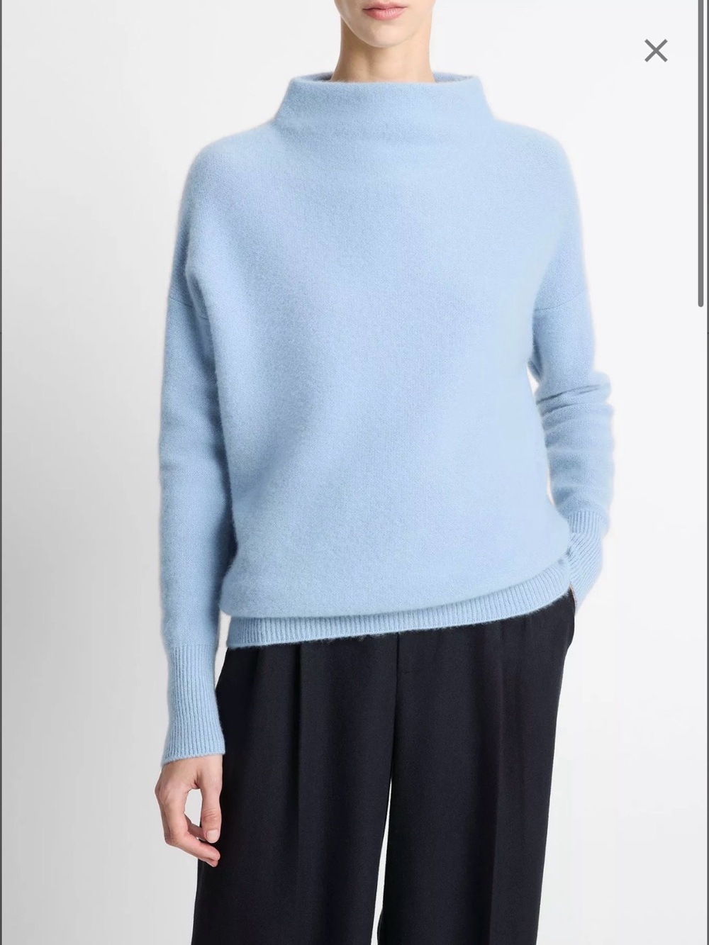 Vince Powder Blue Cashmere-Blend Turtleneck Sweater
